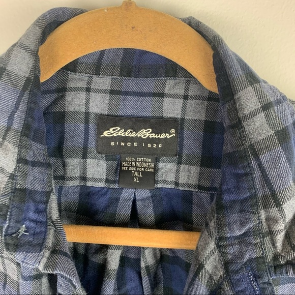 Eddie Bauer Navy Blue Plaid Button Up Shirt - Picture 8 of 8